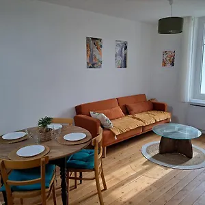 Calme Dans Maisonnette , Graulhet France