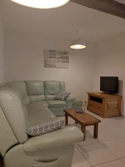 Holiday home Gite Des Remparts Reservation Par Telephone Laissez Vos Coordonnees La Cote-Saint-Andre France